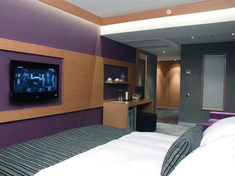 Hotel Met 4*