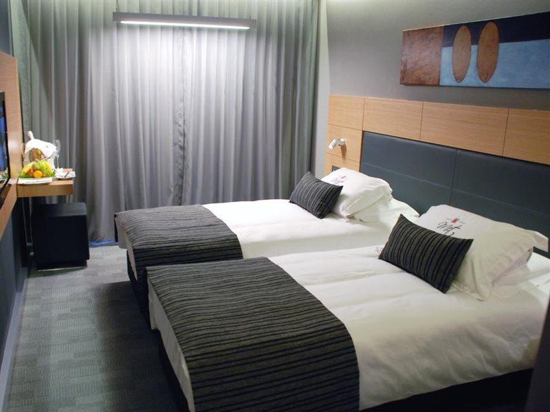 Met Hotel